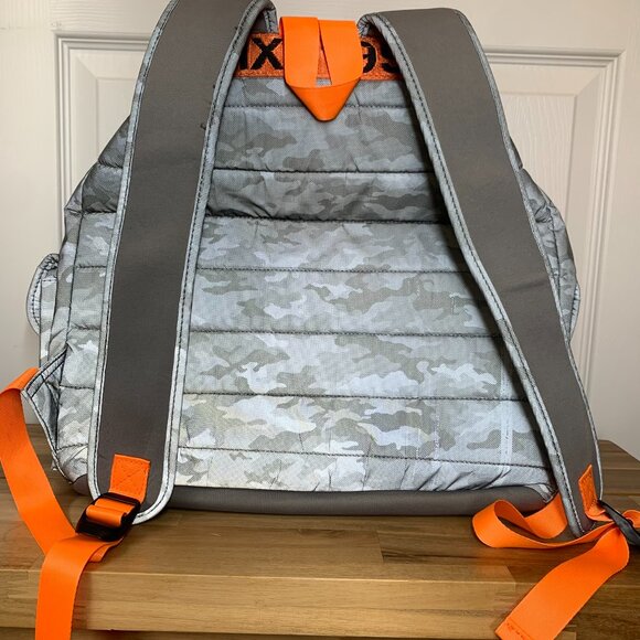 Steve Madden Reflective Silver Camo Backpack + Pouch – Rare! Streetstyle Bag main image 5